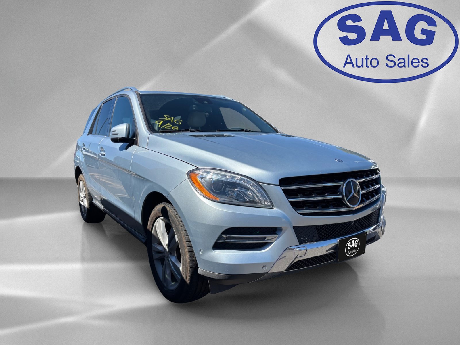 Used 2014 Mercedes-Benz ML 350 BlueTEC 4MATIC image 2