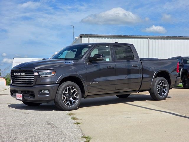 New 2026 RAM 1500 Laramie w/ Laramie Preferred Package AWD/4WD image 3