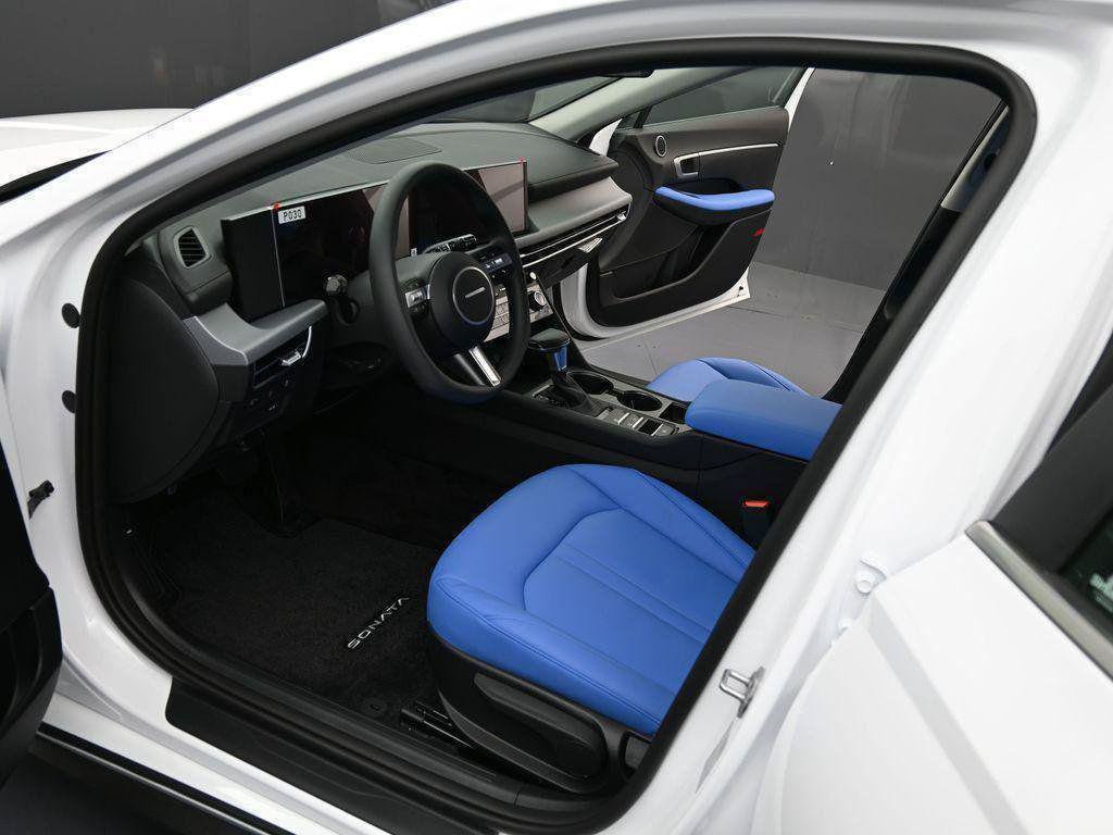 New 2026 Hyundai Sonata SE FWD image 13