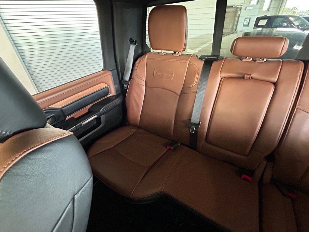 Used 2024 RAM 2500 Limited image 12