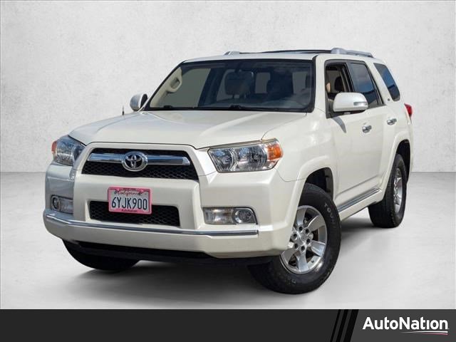 Used 2013 Toyota 4Runner SR5 image 1