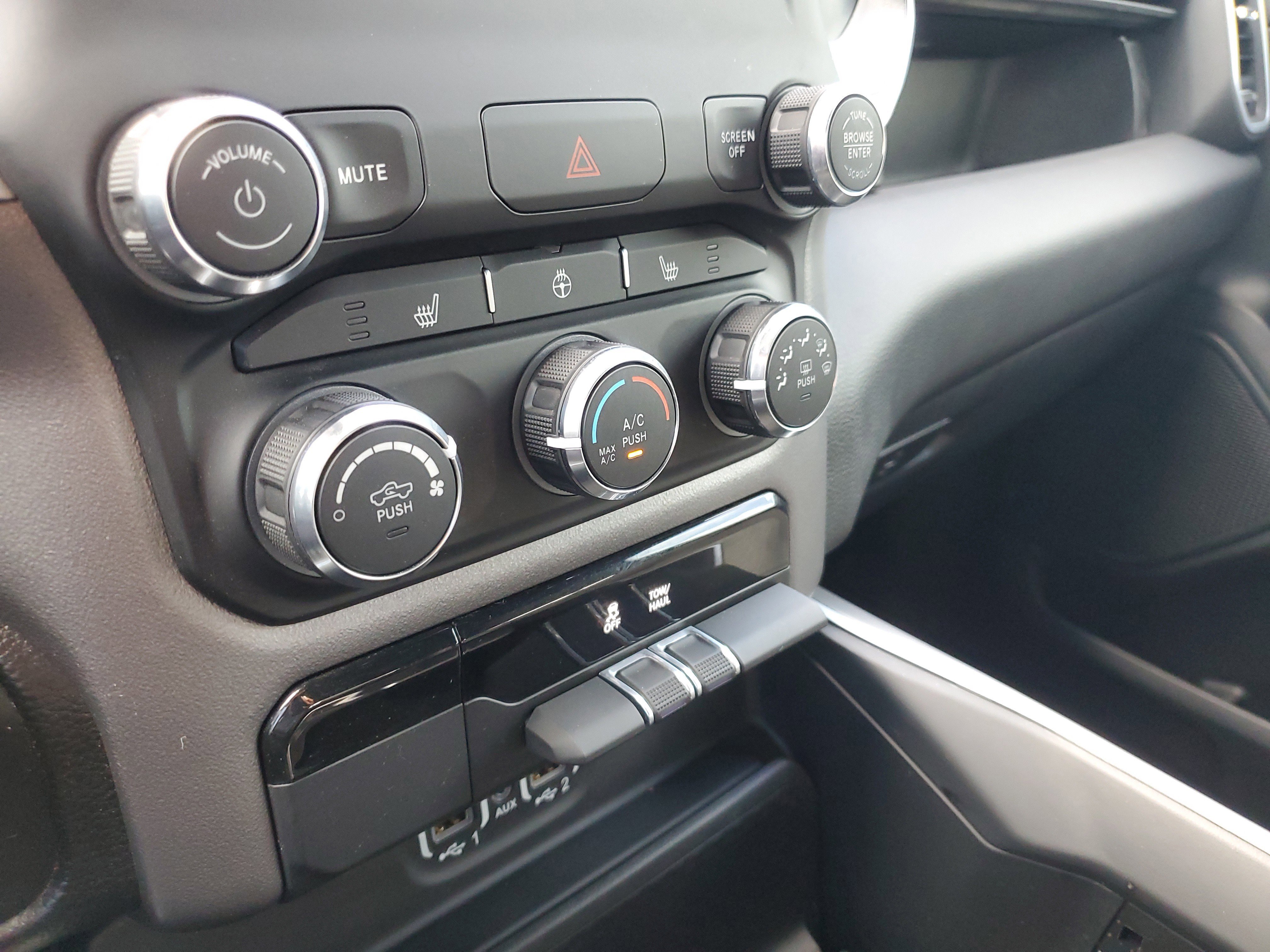 Used 2023 RAM 1500 Big Horn image 23