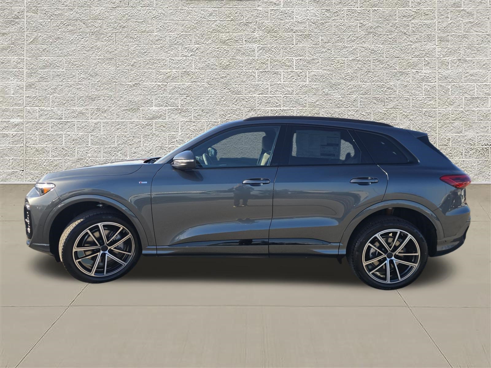 New 2026 Audi Q5 Premium Plus AWD/4WD image 4