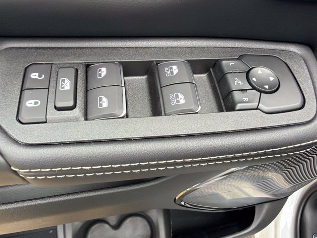 New 2027 RAM 1500 Limited AWD/4WD image 32
