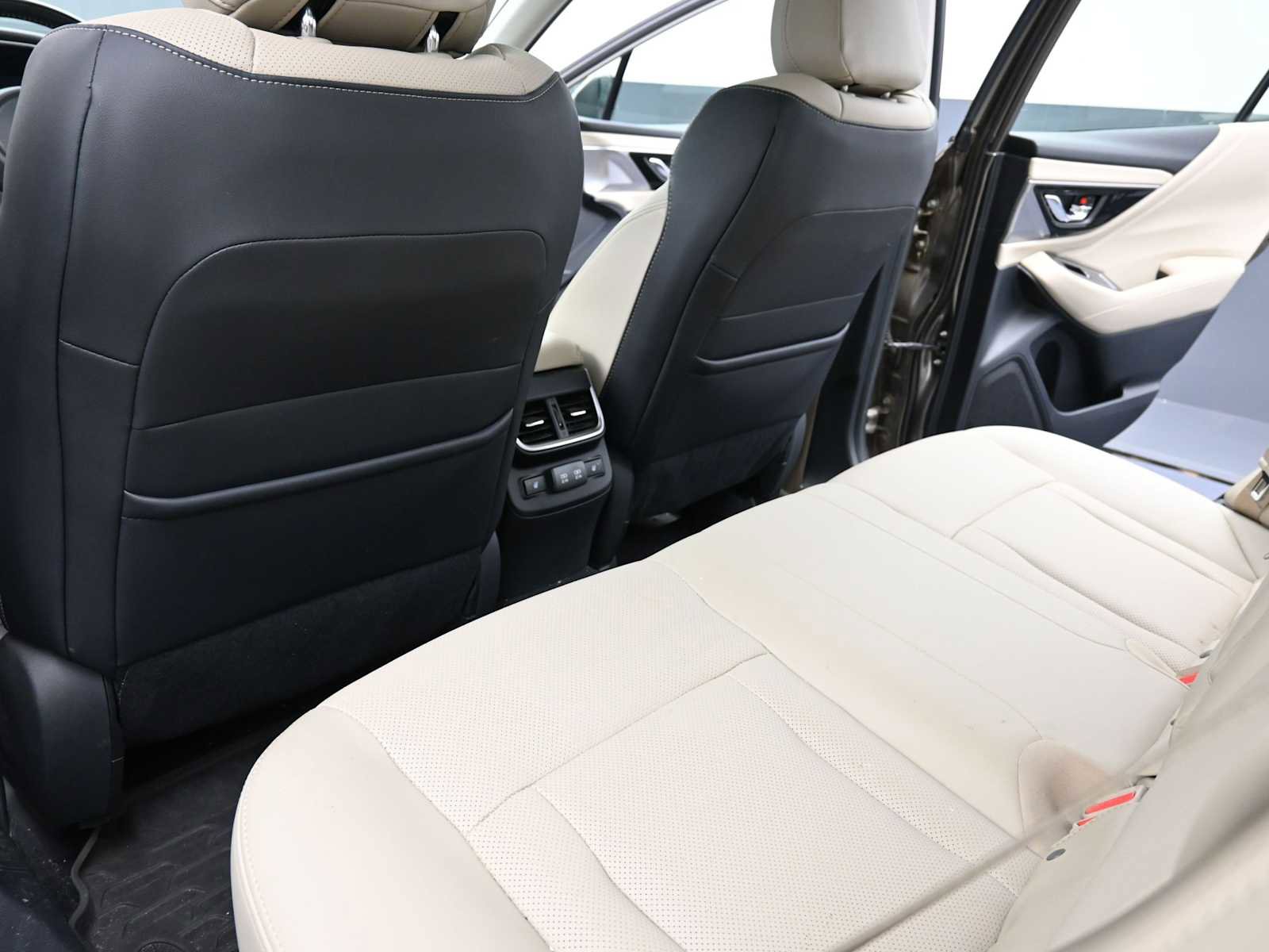 Used 2022 Subaru Legacy Limited image 40