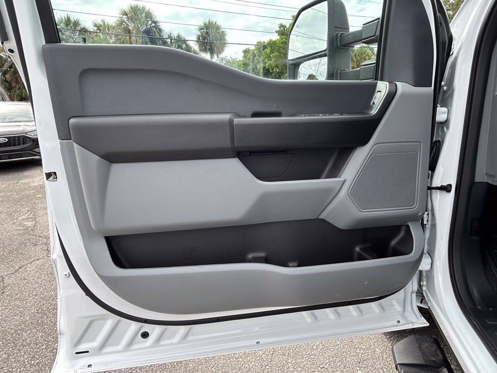 Certified 2026 Ford F250 XL AWD/4WD image 37
