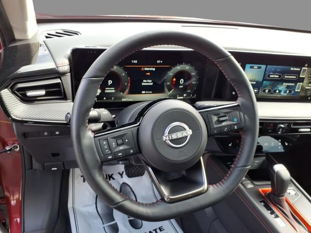 Used 2025 Nissan Kicks SR w/ SR Premium Package image 22