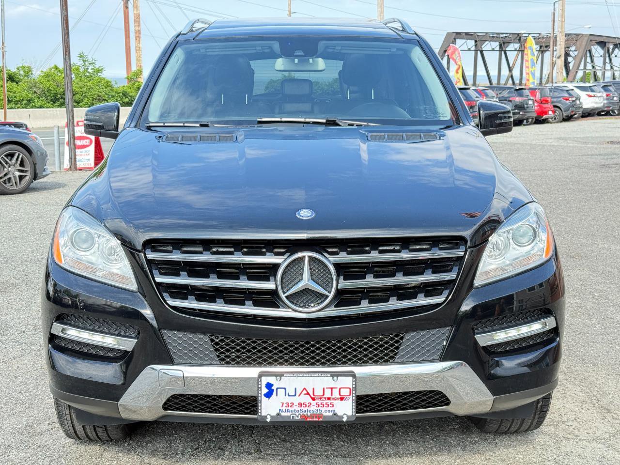 Used 2015 Mercedes-Benz ML 350 4MATIC w/ Premium 1 Package image 10