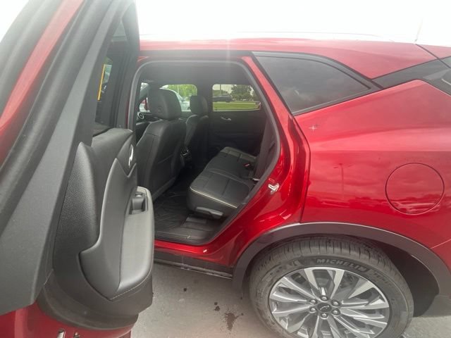 Used 2023 Chevrolet Blazer Premier w/ LPO, Floor Liner Package AWD/4WD image 12