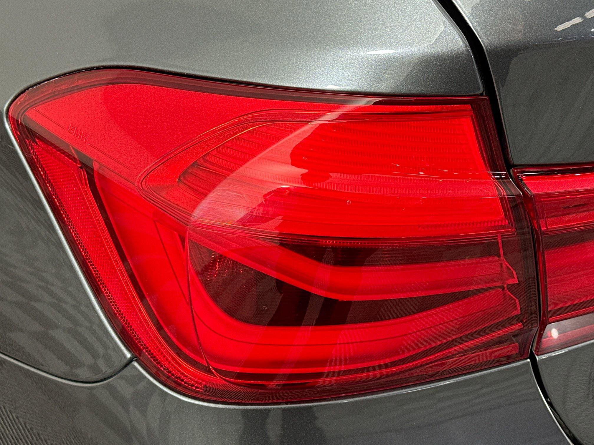 Used 2018 BMW 330i Sedan image 35