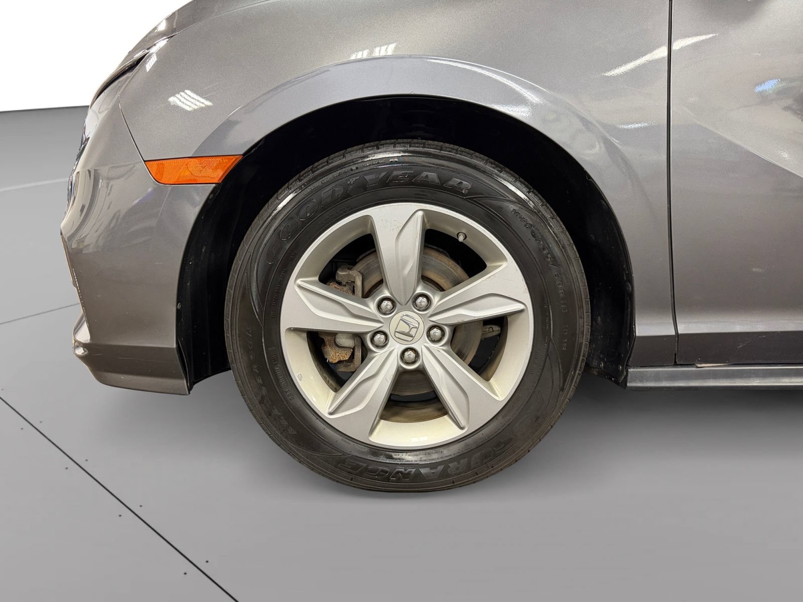 Used 2018 Honda Odyssey EX image 13