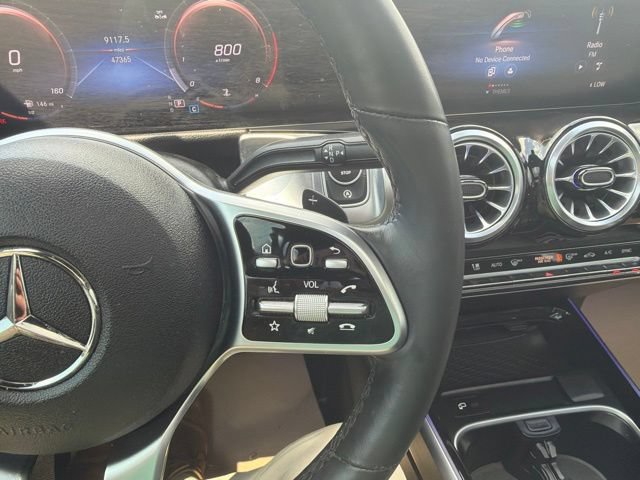 Used 2023 Mercedes-Benz GLB 250 4MATIC image 27