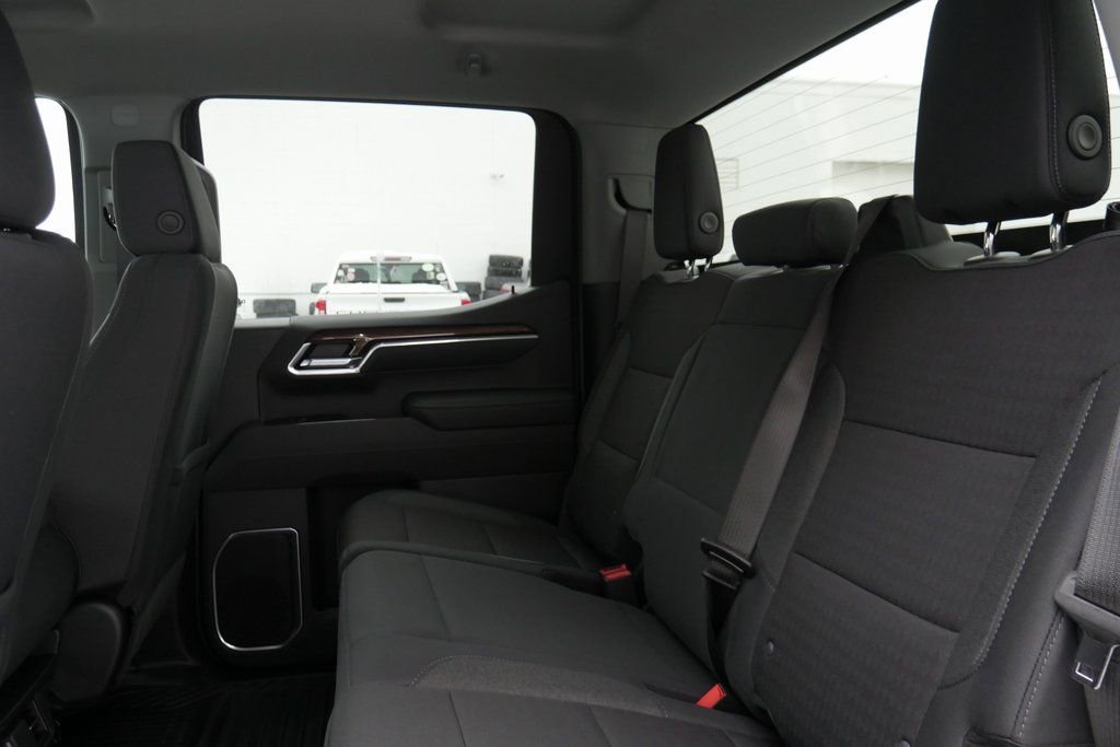 New 2026 Chevrolet Silverado 1500 LT image 26