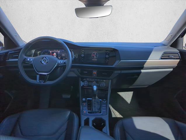 Used 2021 Volkswagen Jetta SEL Premium FWD image 21