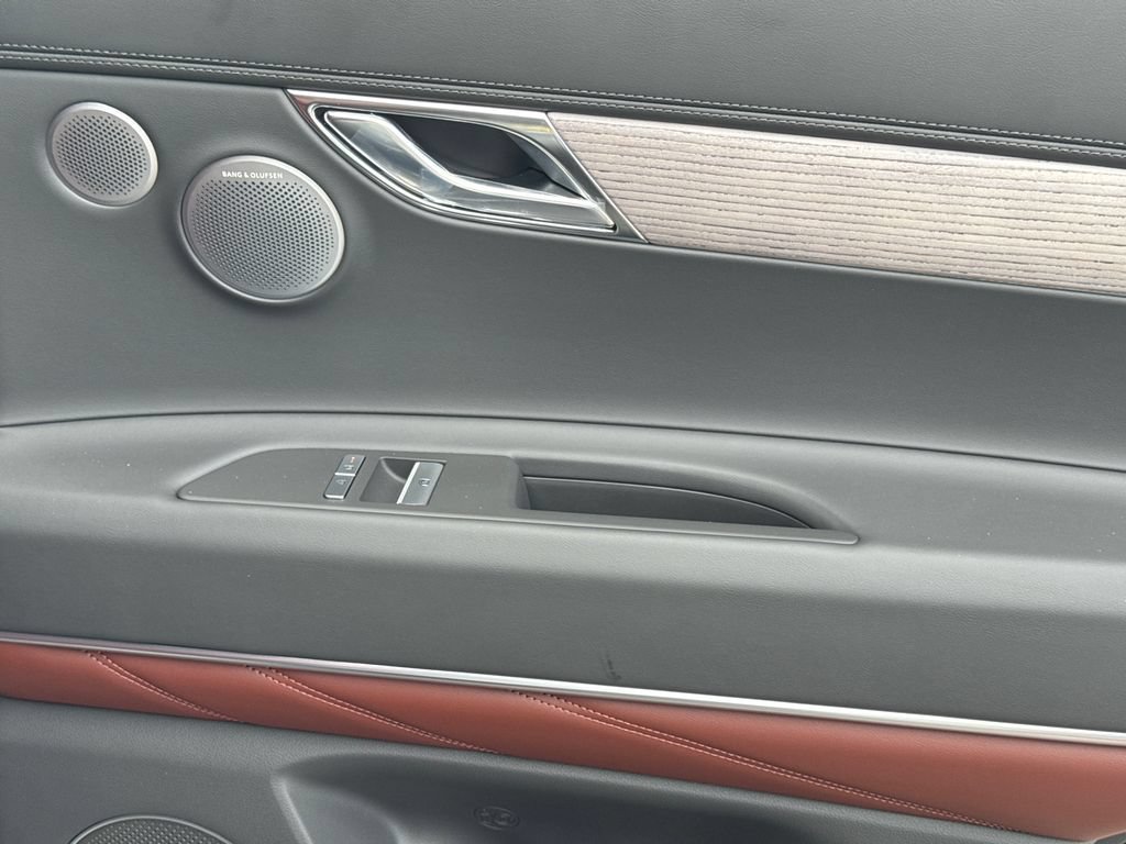 New 2026 Genesis GV80 3.5T Prestige AWD/4WD image 18