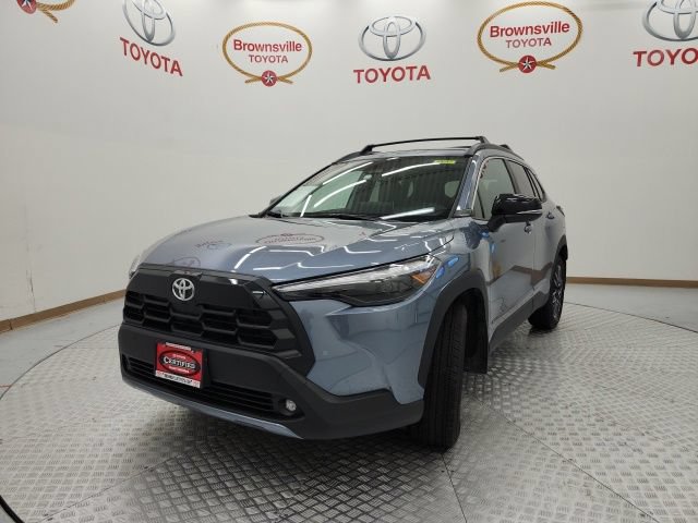 Certified 2026 Toyota Corolla Cross XLE FWD image 2
