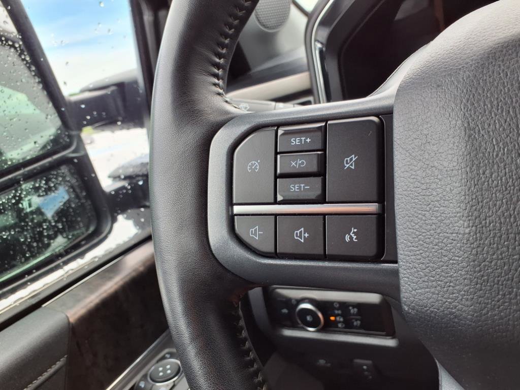 Used 2024 Ford F250 Lariat w/ Chrome Package image 16
