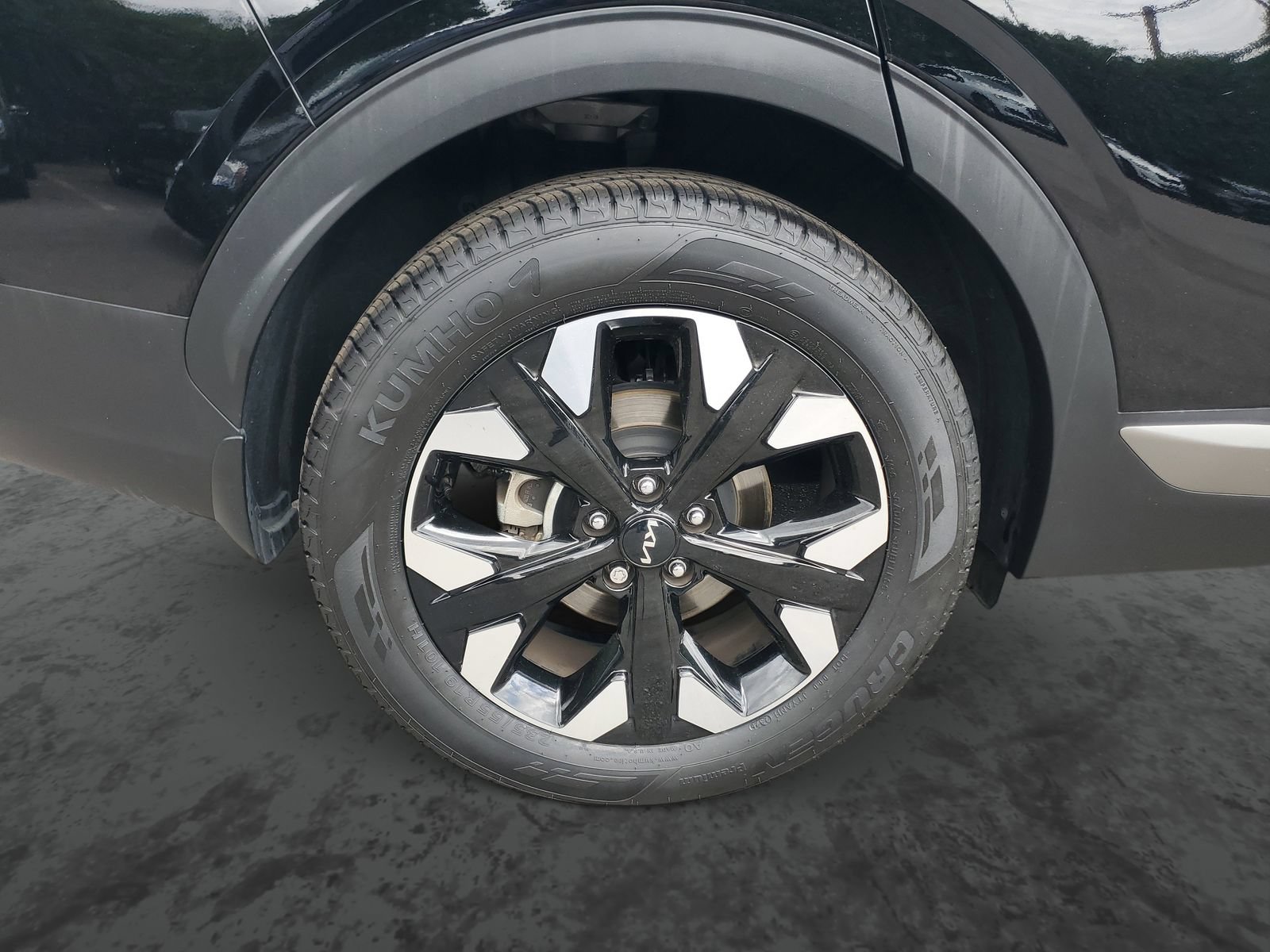 Used 2024 Kia Sportage X-Line w/ X-Line Premium Package AWD/4WD image 5