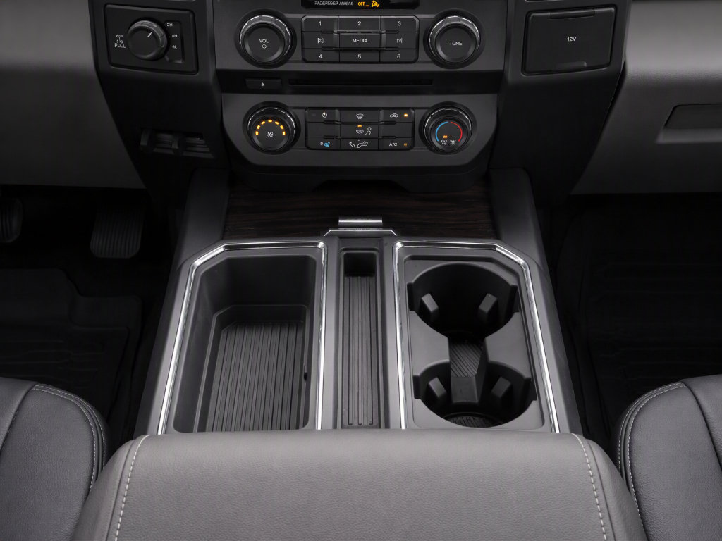 Used 2018 Ford F150 XL w/ Equipment Group 101A Mid AWD/4WD image 12
