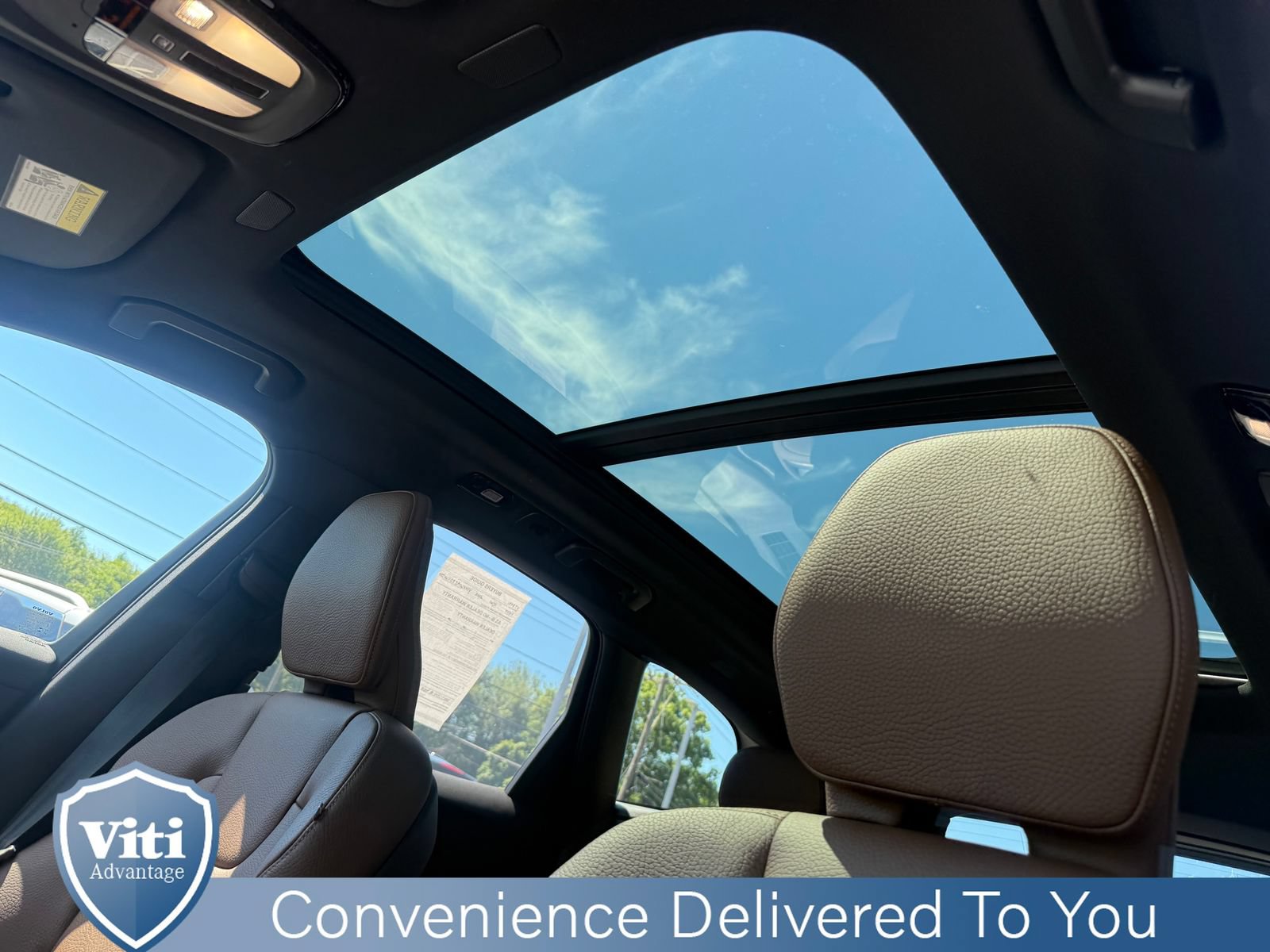 Used 2025 Volvo XC60 T8 Plus w/ Climate Package AWD/4WD image 19