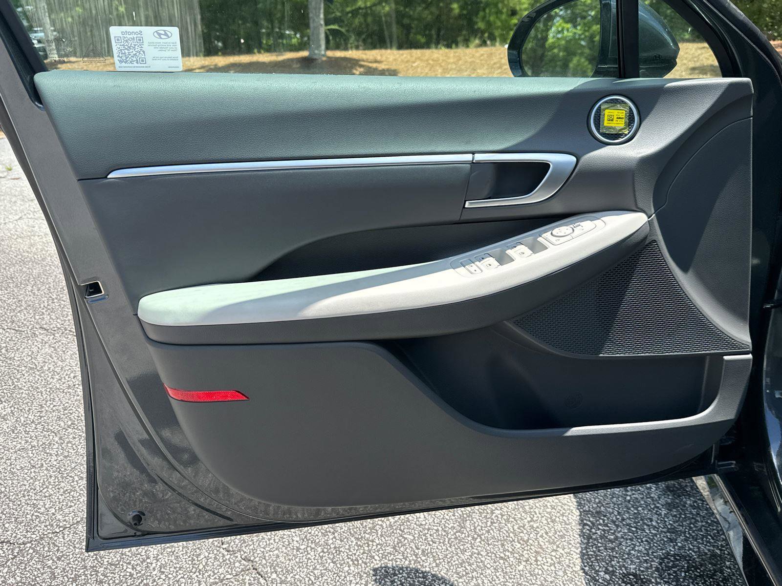 Certified 2024 Hyundai Sonata SEL w/ Convenience Package image 9