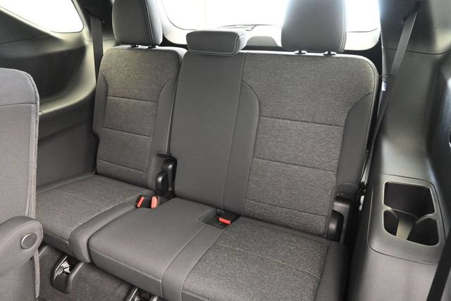 New 2026 Chevrolet Traverse LT w/ LPO, Floor Liner Package FWD image 22