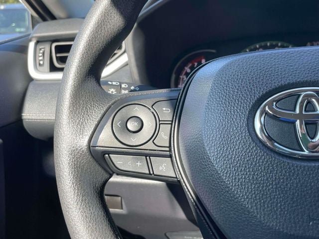Certified 2025 Toyota RAV4 XLE AWD/4WD image 24