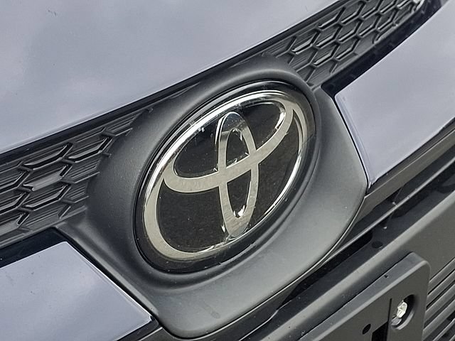 Used 2025 Toyota Corolla LE FWD image 28