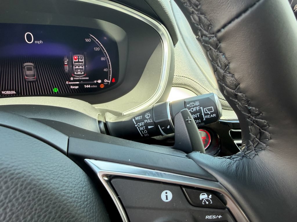 New 2026 Acura MDX SH-AWD image 17