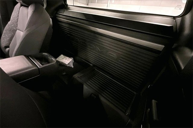 Used 2025 Toyota Tacoma SR image 19