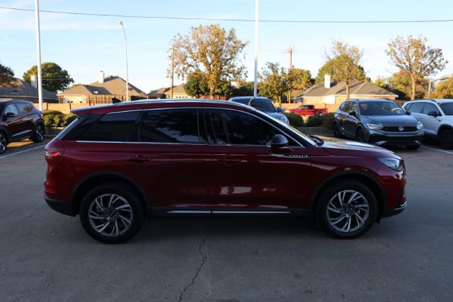 Used 2025 Lincoln Corsair FWD w/ Equipment Group 101A image 4