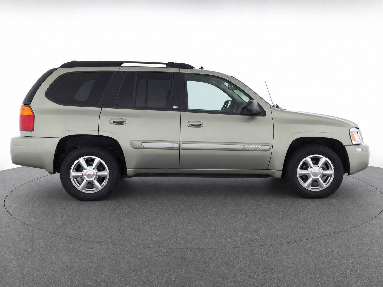 Used 2004 GMC Envoy SLT RWD image 11