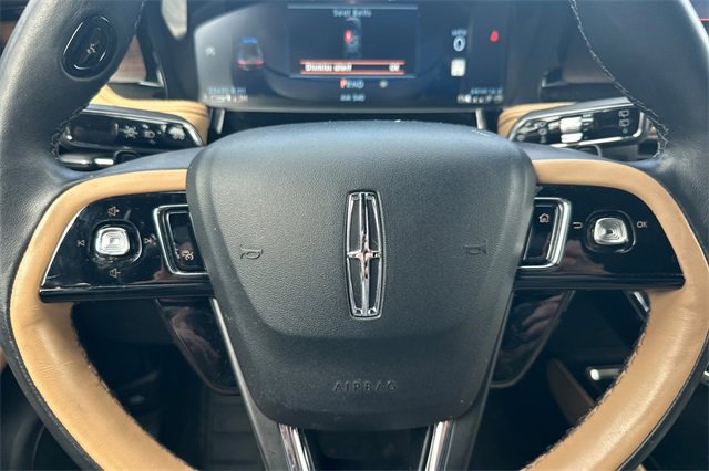 Used 2023 Lincoln Corsair Reserve w/ Equipment Group 201A image 23