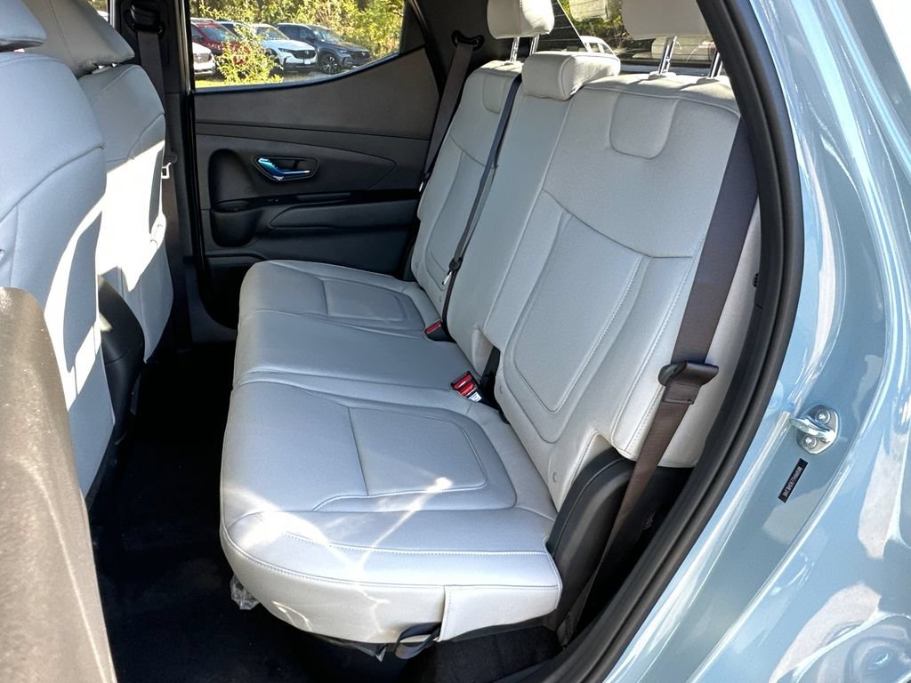 New 2026 Hyundai Santa Cruz SEL FWD image 18