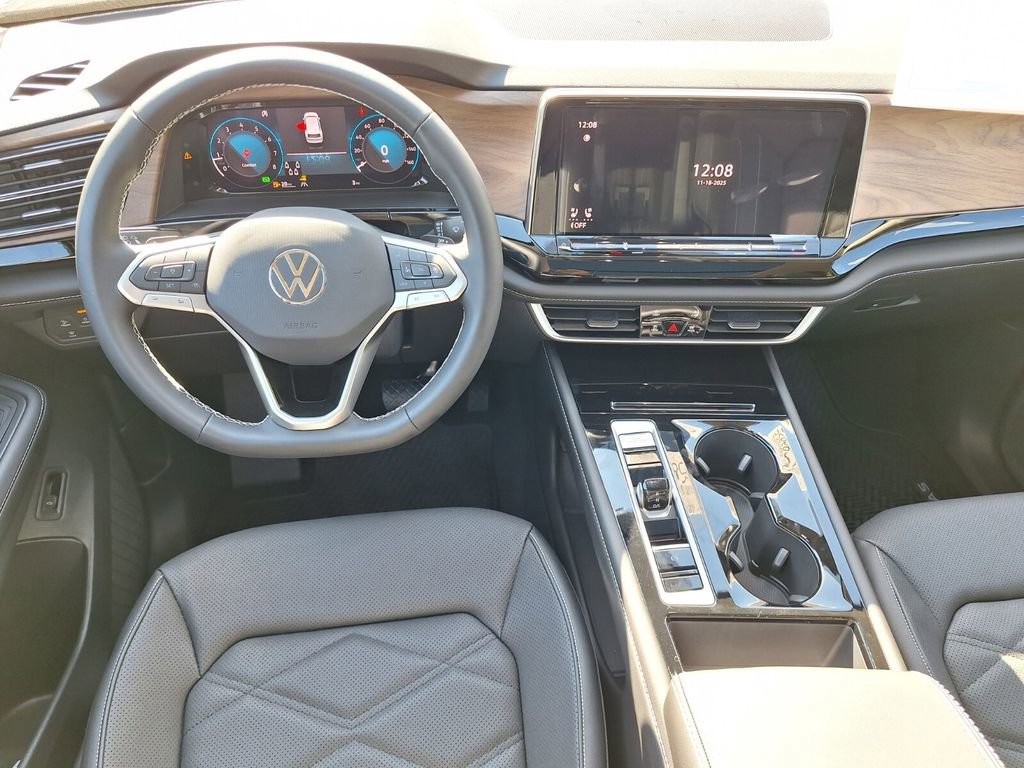 New 2026 Volkswagen Atlas SE image 9