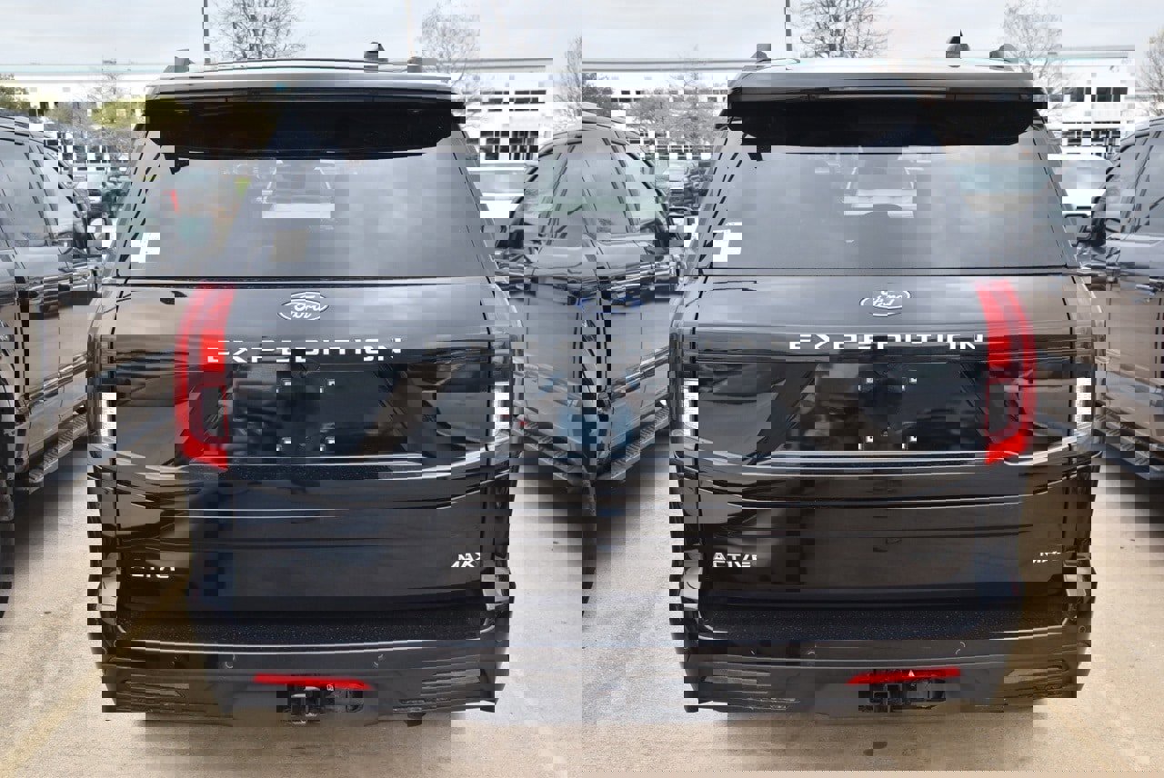 Certified 2025 Ford Expedition Max Active image 8