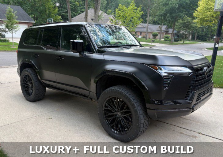 Used 2025 Lexus GX 550 AWD/4WD image 2