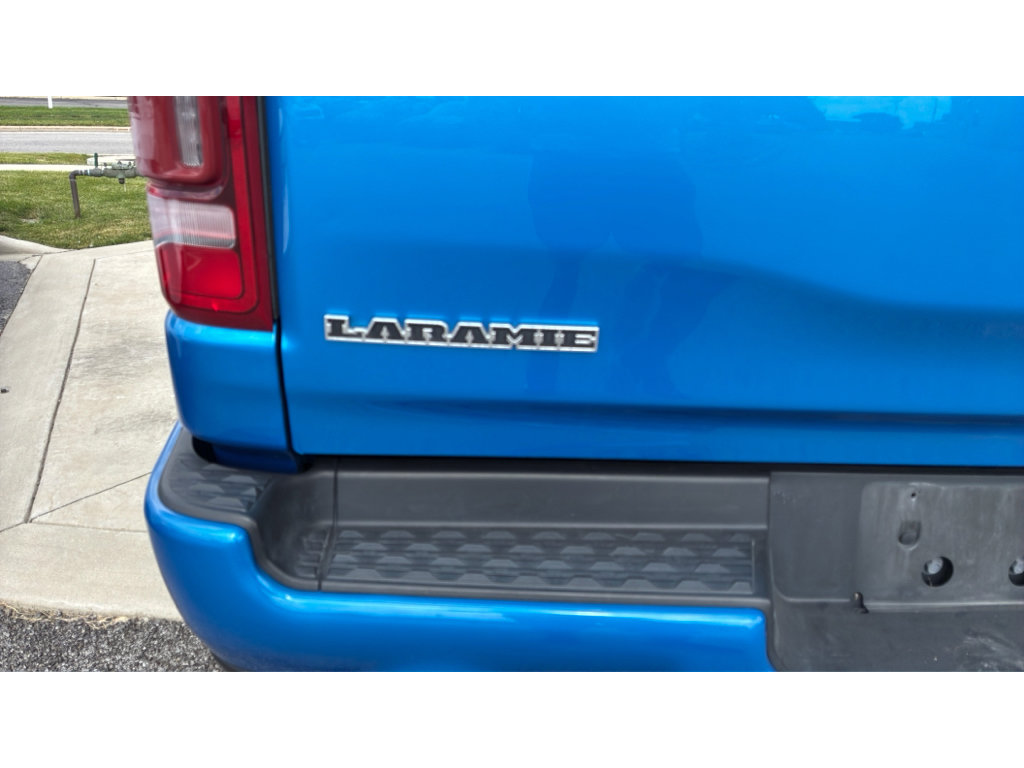 Used 2022 RAM 1500 Laramie w/ Sport Appearance Package AWD/4WD image 27