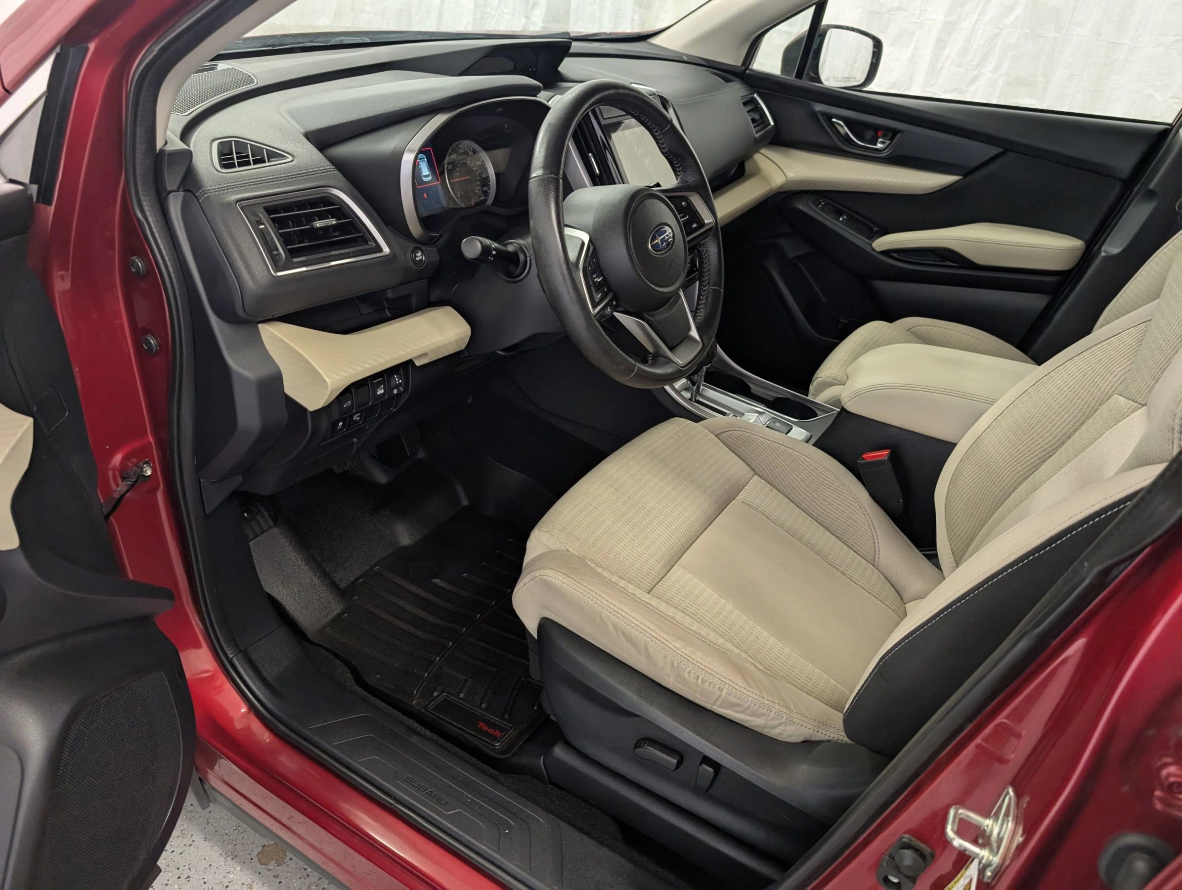 Used 2019 Subaru Ascent Premium image 14