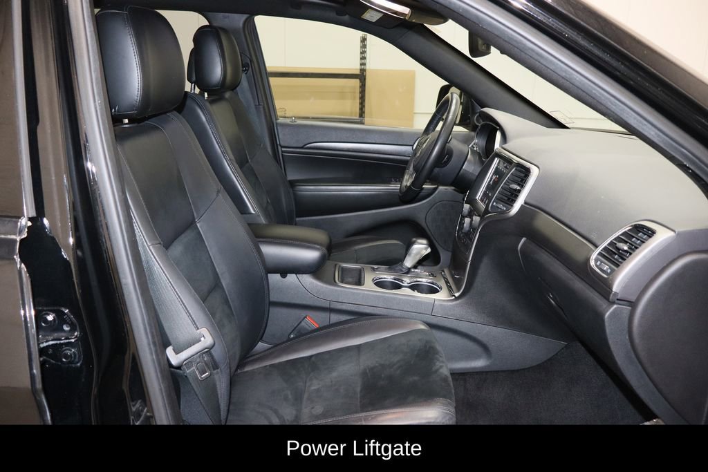Used 2018 Jeep Grand Cherokee Altitude image 18