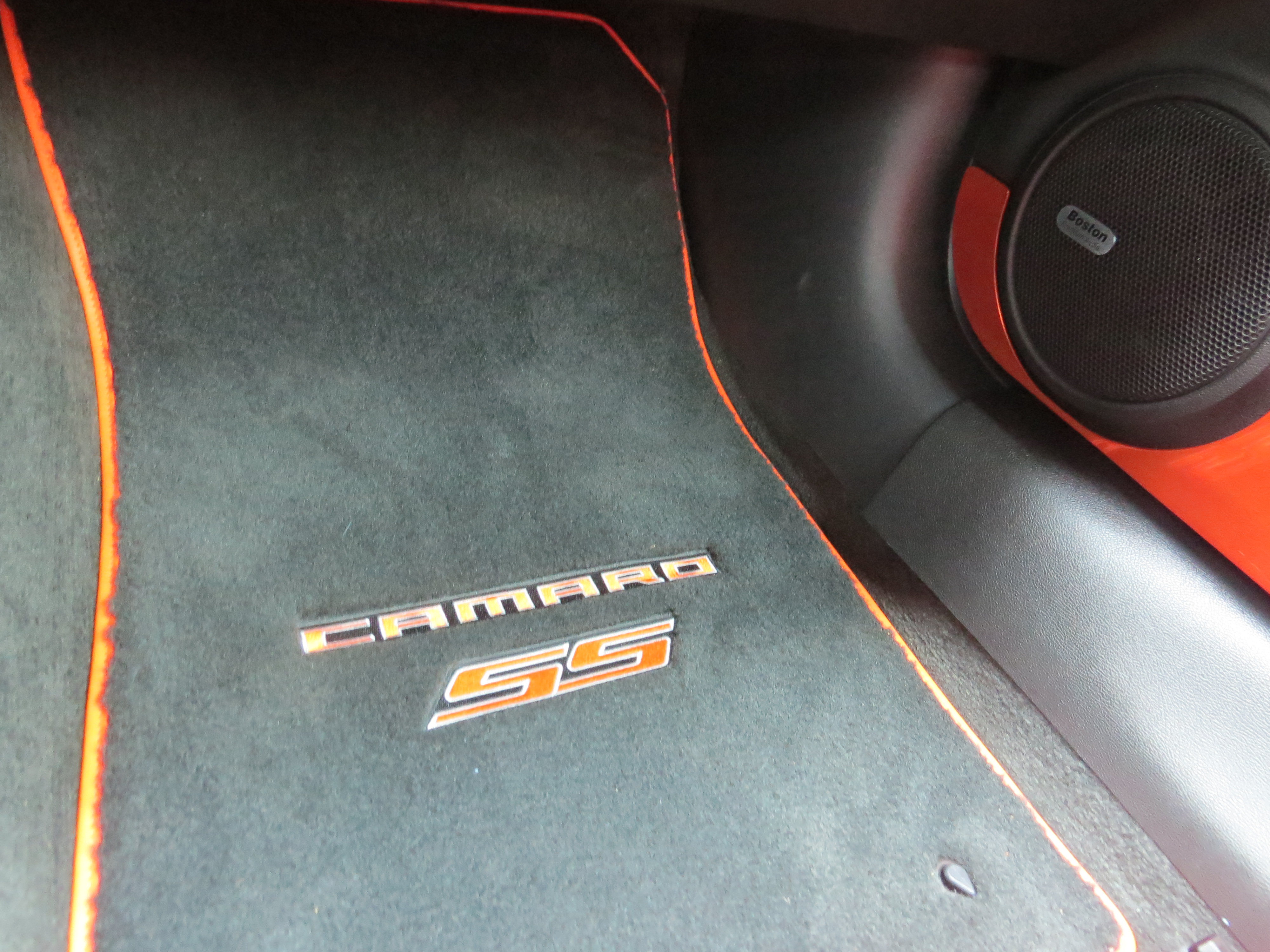 Used 2011 Chevrolet Camaro SS w/ RS Package RWD image 26