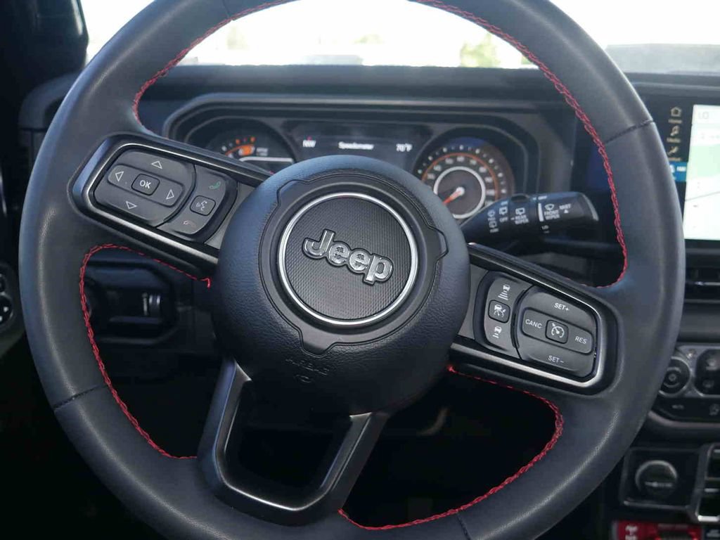 Used 2024 Jeep Wrangler Unlimited Rubicon w/ Technology Group AWD/4WD image 39