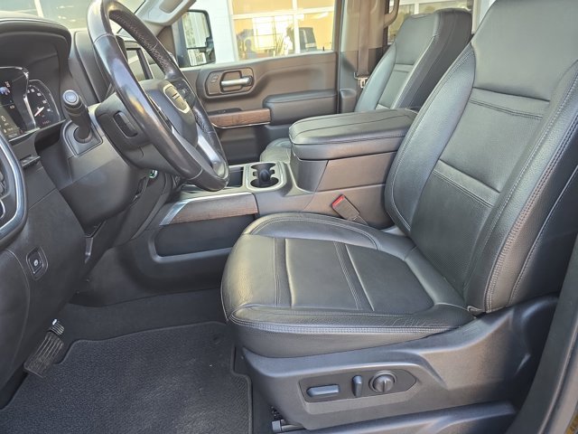 Used 2023 GMC Sierra 2500 Denali w/ Denali Ultimate Package image 16