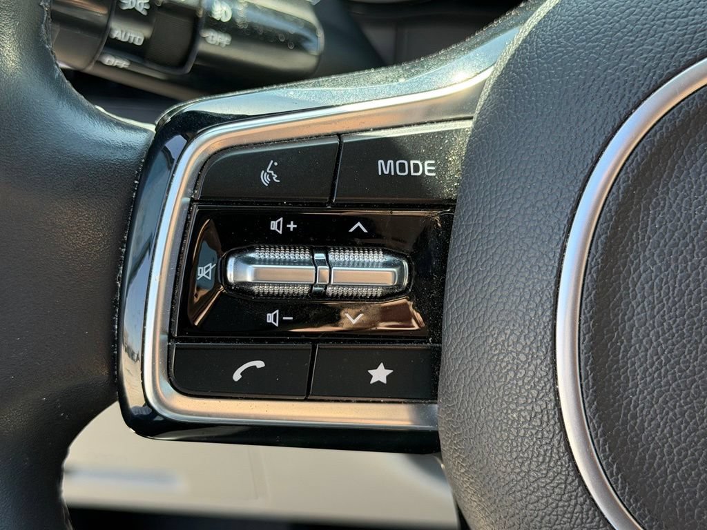 Used 2022 Kia Carnival SX FWD image 15