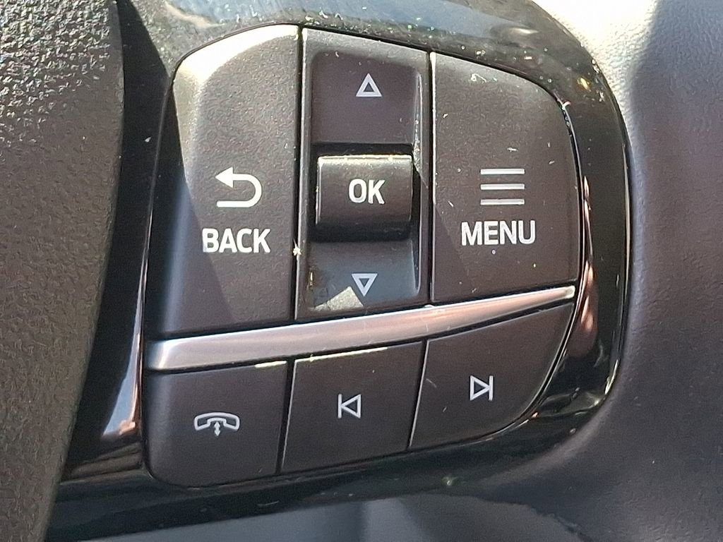 Used 2025 Ford Escape Platinum w/ Premium Technology Package image 22