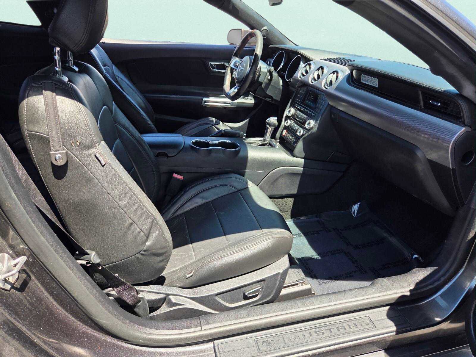 Used 2016 Ford Mustang GT RWD image 15