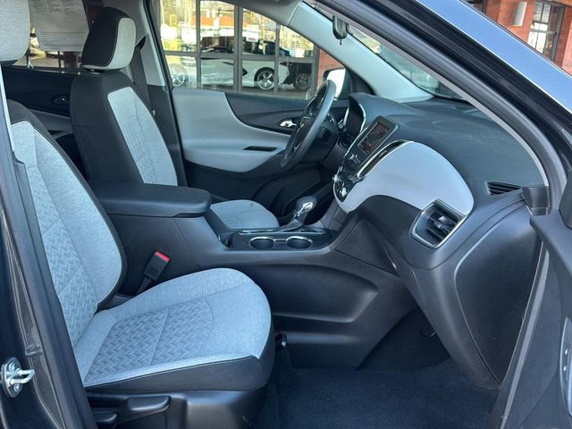 Used 2022 Chevrolet Equinox LS w/ LS Convenience Package image 21