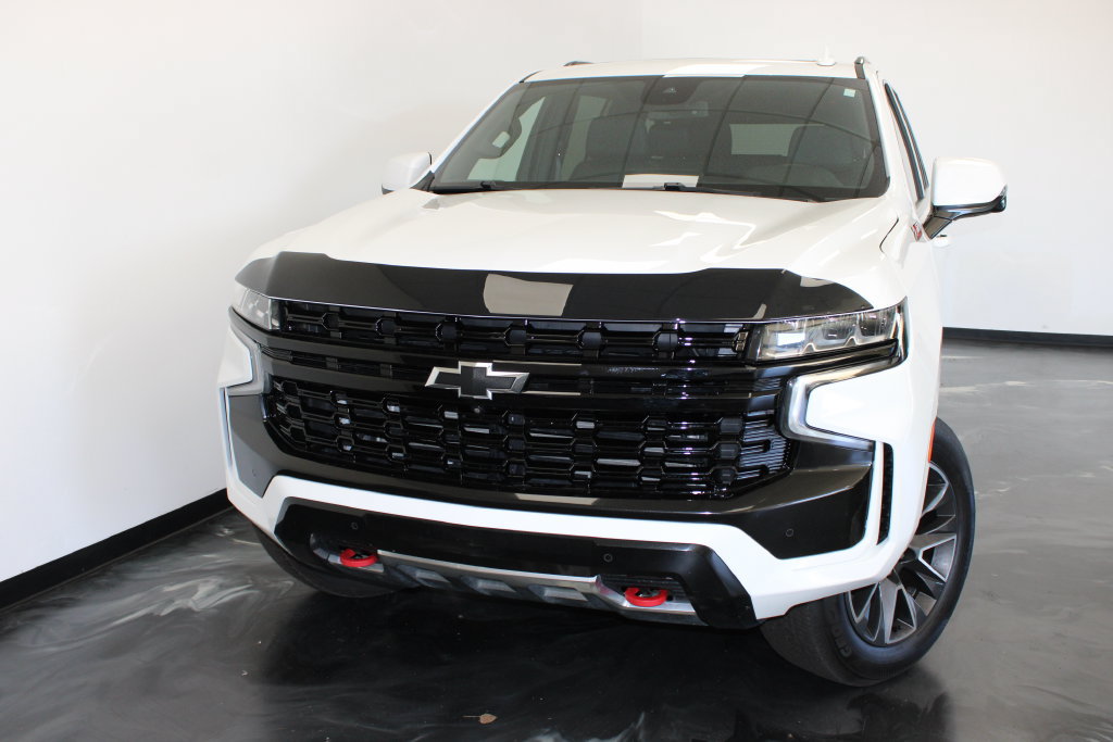 Used 2023 Chevrolet Suburban Z71 w/ Luxury Package AWD/4WD image 3