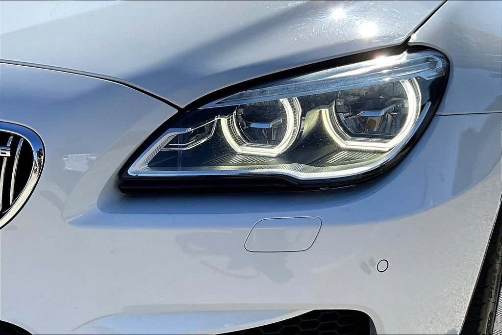 Used 2017 BMW M6 Gran Coupe RWD image 34
