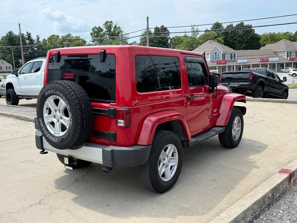 Used 2012 Jeep Wrangler Sahara w/ Connectivity Group AWD/4WD image 6